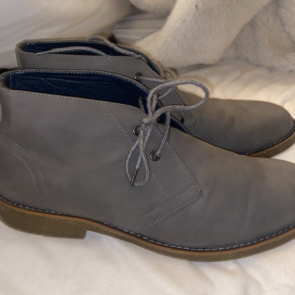 Perry Ellis the Craig size 13 gray in color - Picture 6 of 7